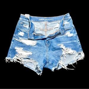 American Eagle Size 6 Distressed Daisy Duke Light Blue Jeans